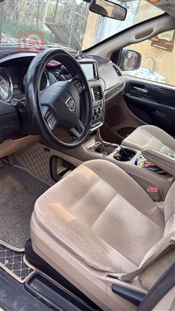 دودج جراند كارافان